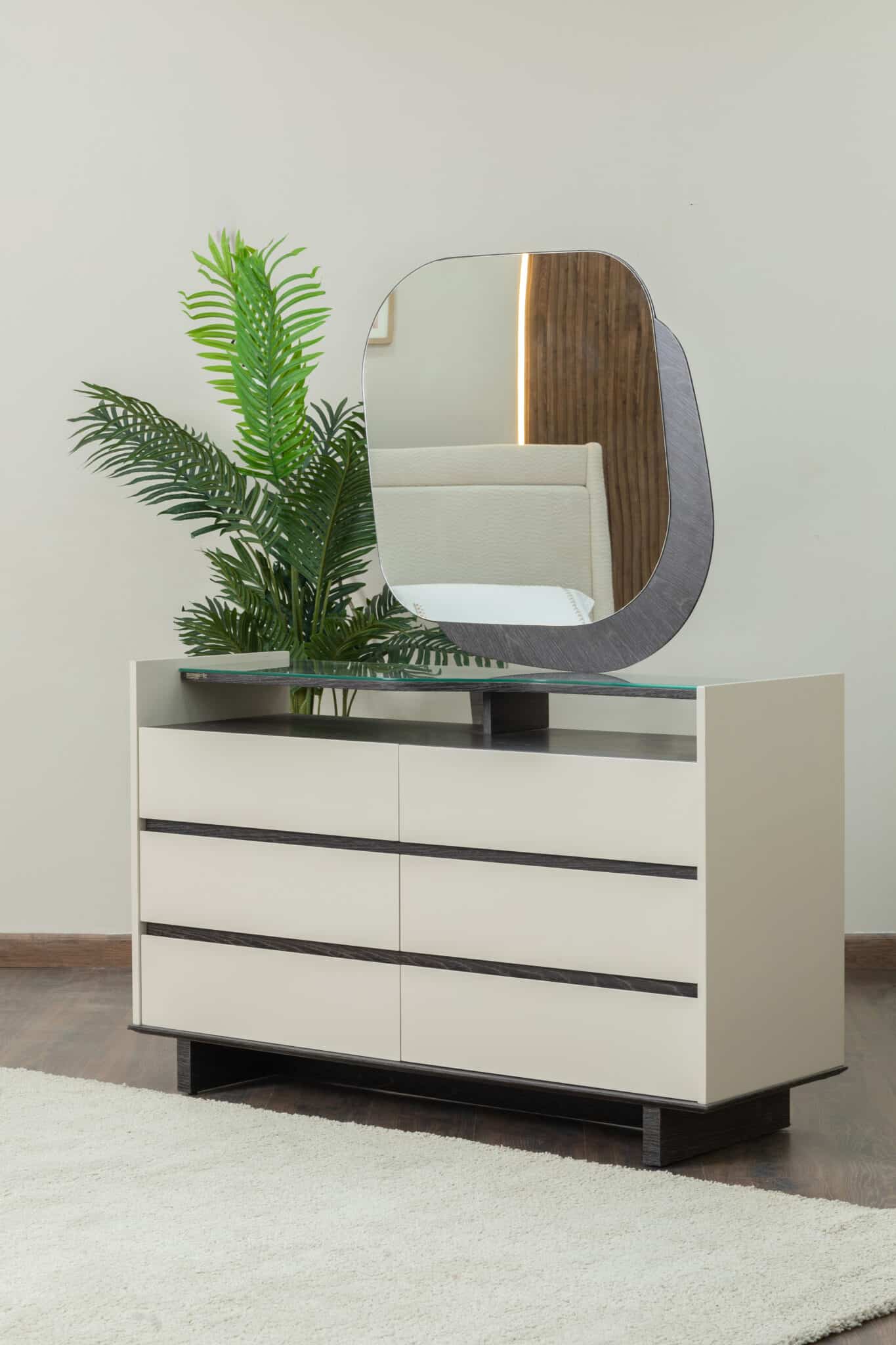 غرفه نوم ديانا - الصورة 4