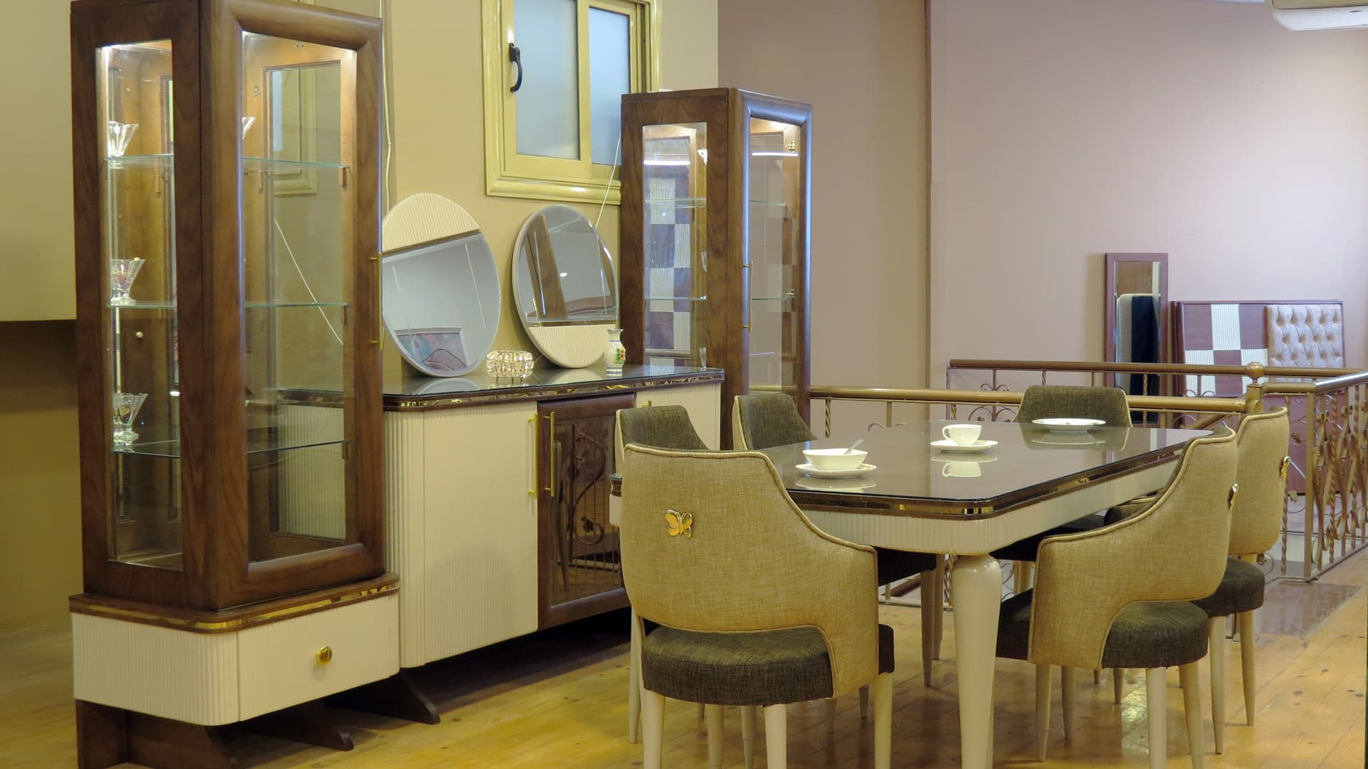 غرفه سفره كوفي