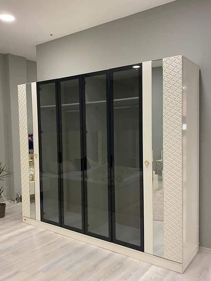 غرفه نوم إلين - الصورة 3