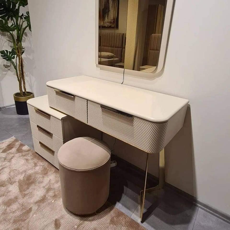 غرفه نوم راندي - الصورة 3