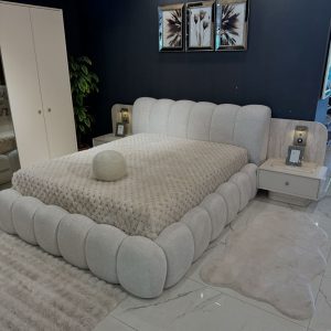 غرفه نوم لاورا